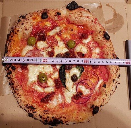 salsiccia Pizzeria Napoletana