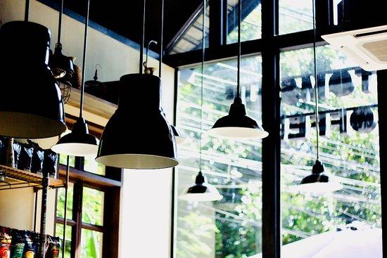 Bottoms Up Coffee Phuket