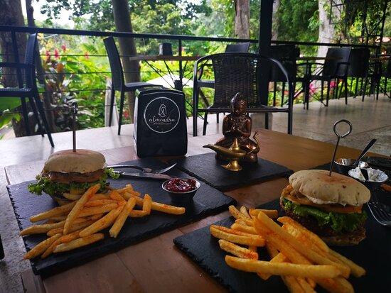 Almendra Plant Based Cuisine