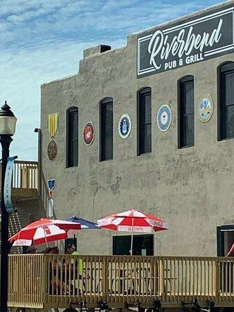 Riverbend Pub & Grill