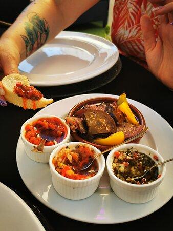 La Parrilla Bar & Grill