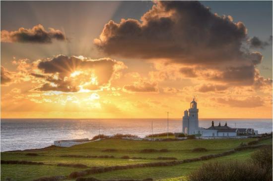 Castlehaven Retreat & True Food Kitchen