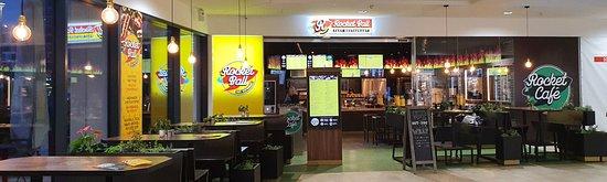 Rocket Ball Fast Restaurant