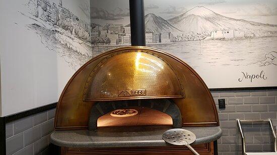 Vallino Pizzeria Napoletana