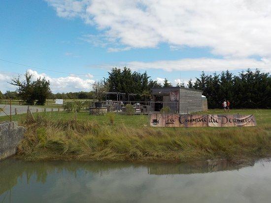 La Cabane Du Douanier