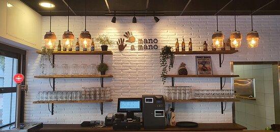 Mano a Mano JC1 - Pizzeria y empanadilleria