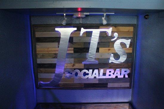 JT's Social Bar