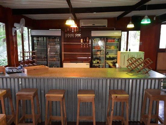 Zini Forest Pub & Grill