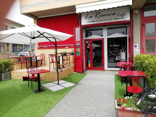 La Riserva Caffe - Drink & Food