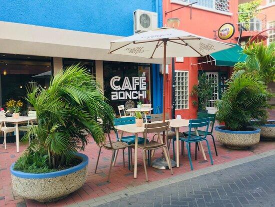 Cafe Bonchi