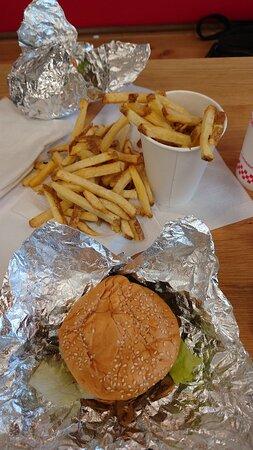 Five Guys Neumunster