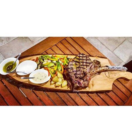 Tribidrag Restaurant & Bar