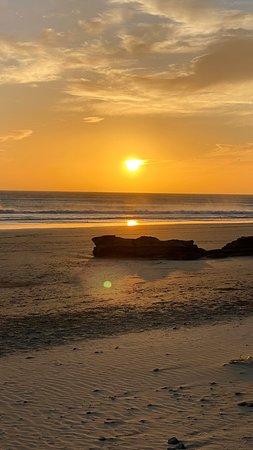 Maderas Sunset Bar & Restaurant