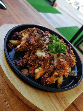 Botanika Bar & Grill