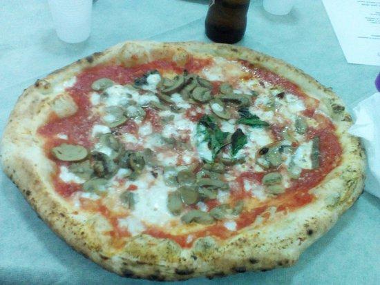 Pizzeria Comm'e' Sapurit