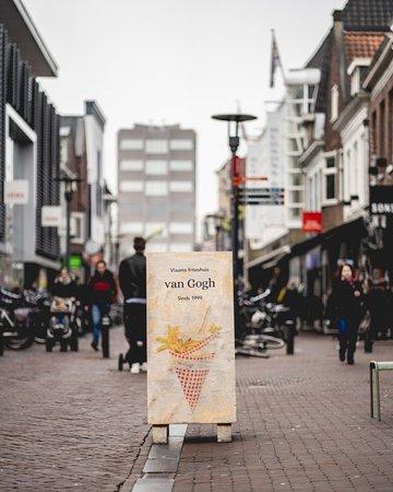 Vlaams Friteshuis Van Gogh