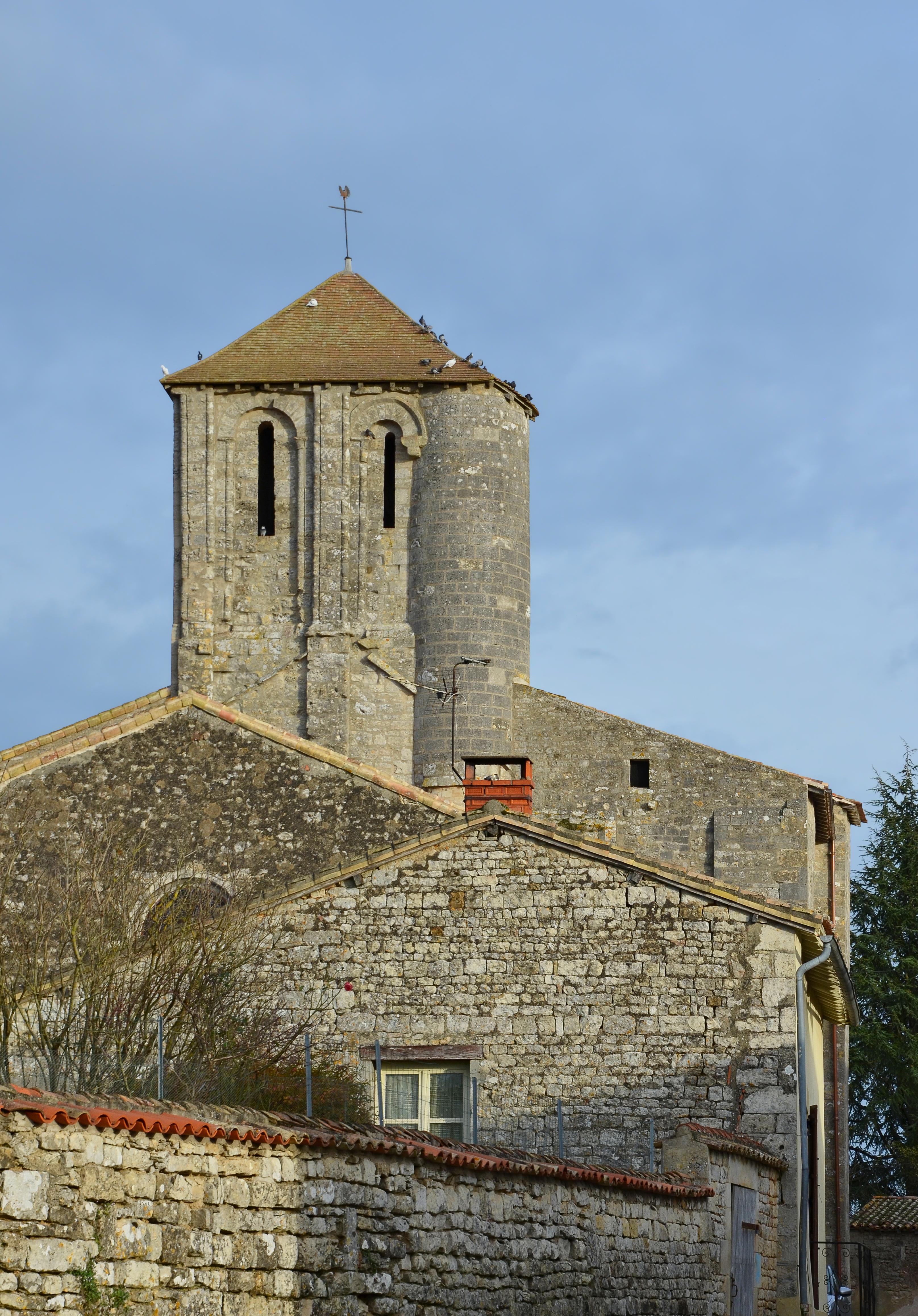 Eglise Saint-Junien de Vaussais