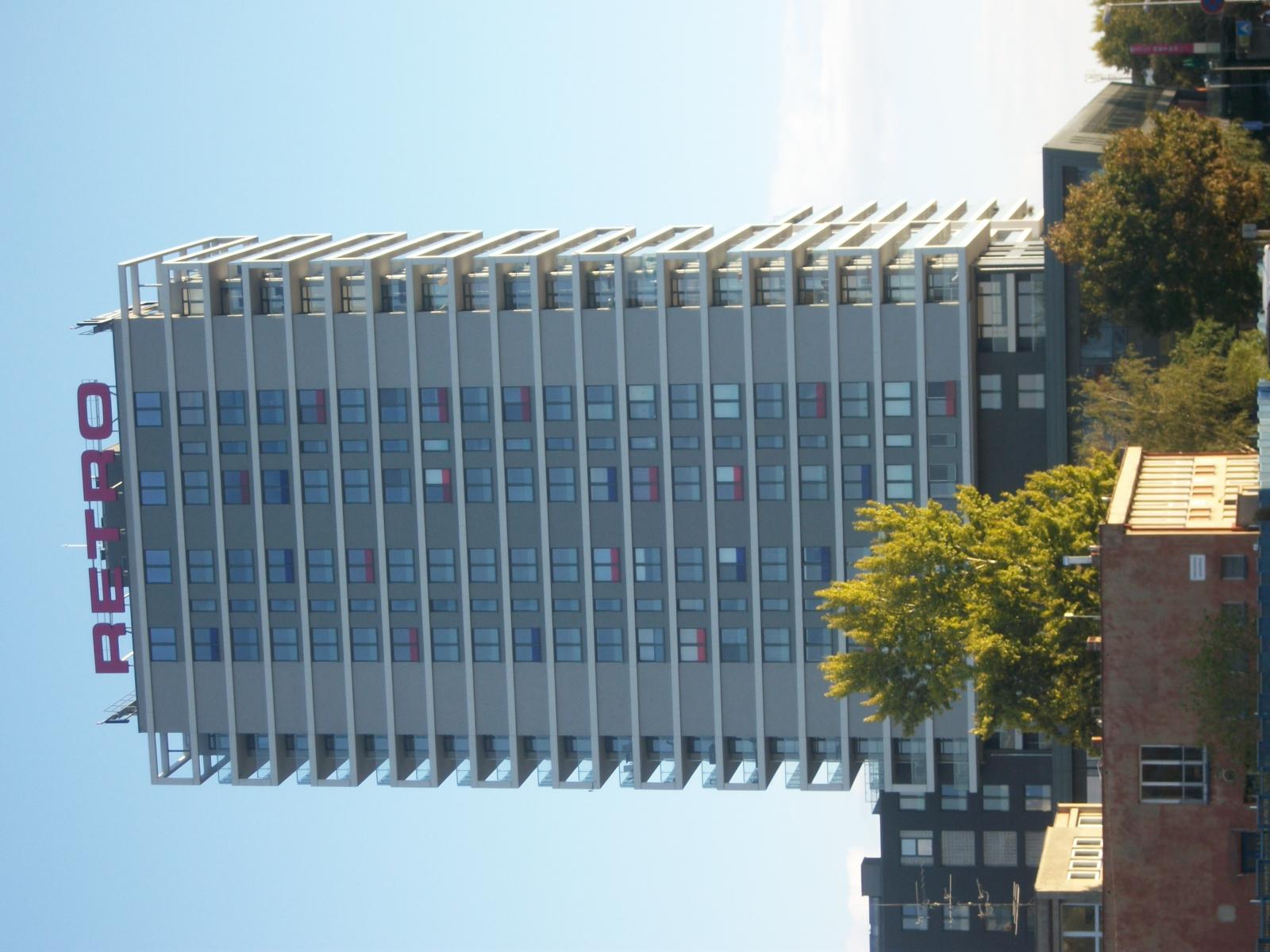 Retro Shopping Gallery