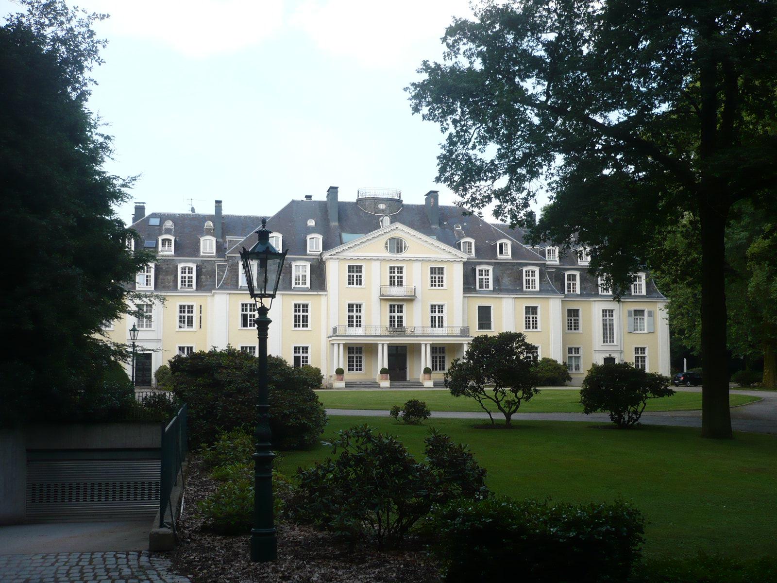 Schloss Pesch