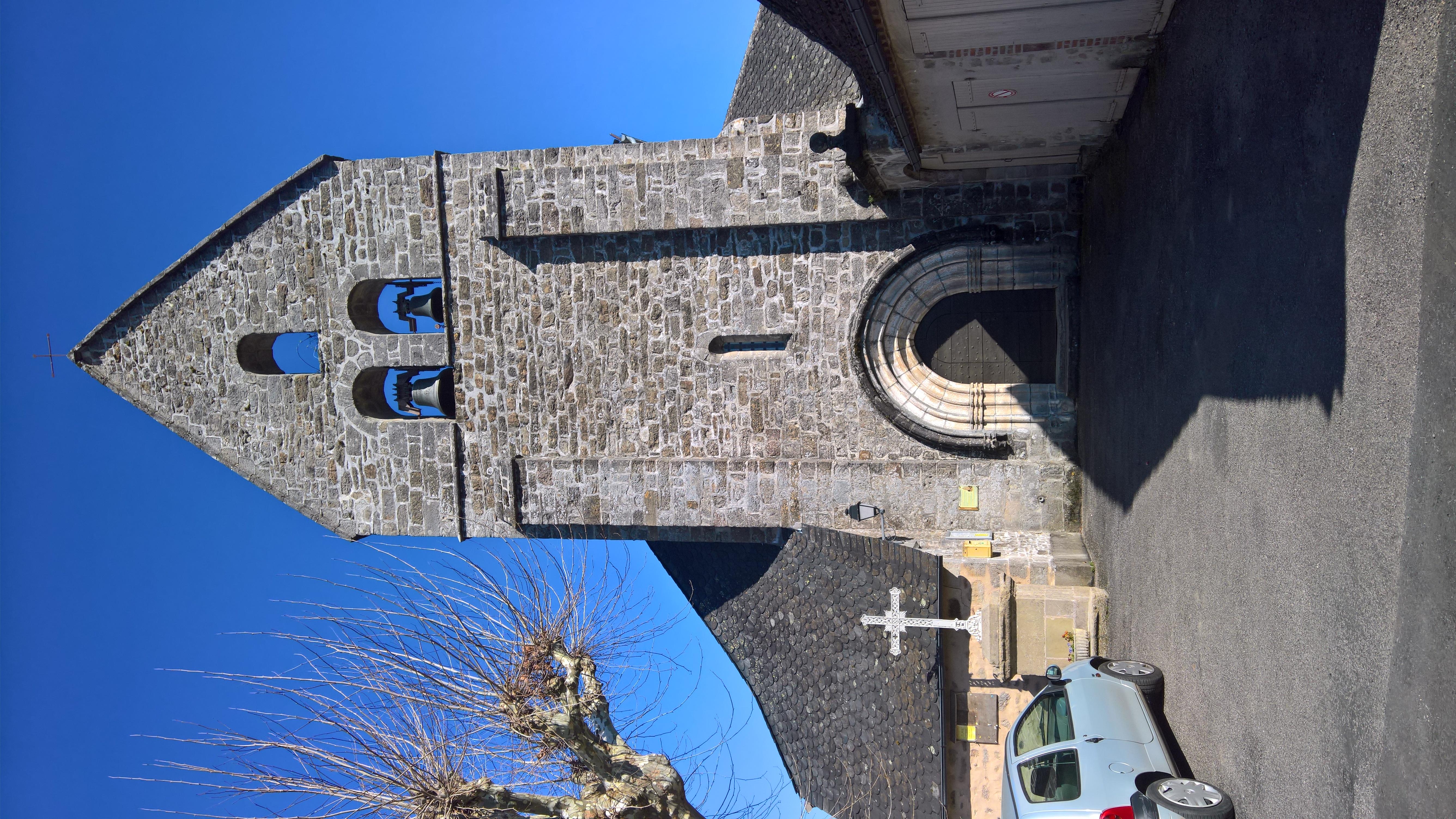 eglise Saint-Saturnin de Sioniac