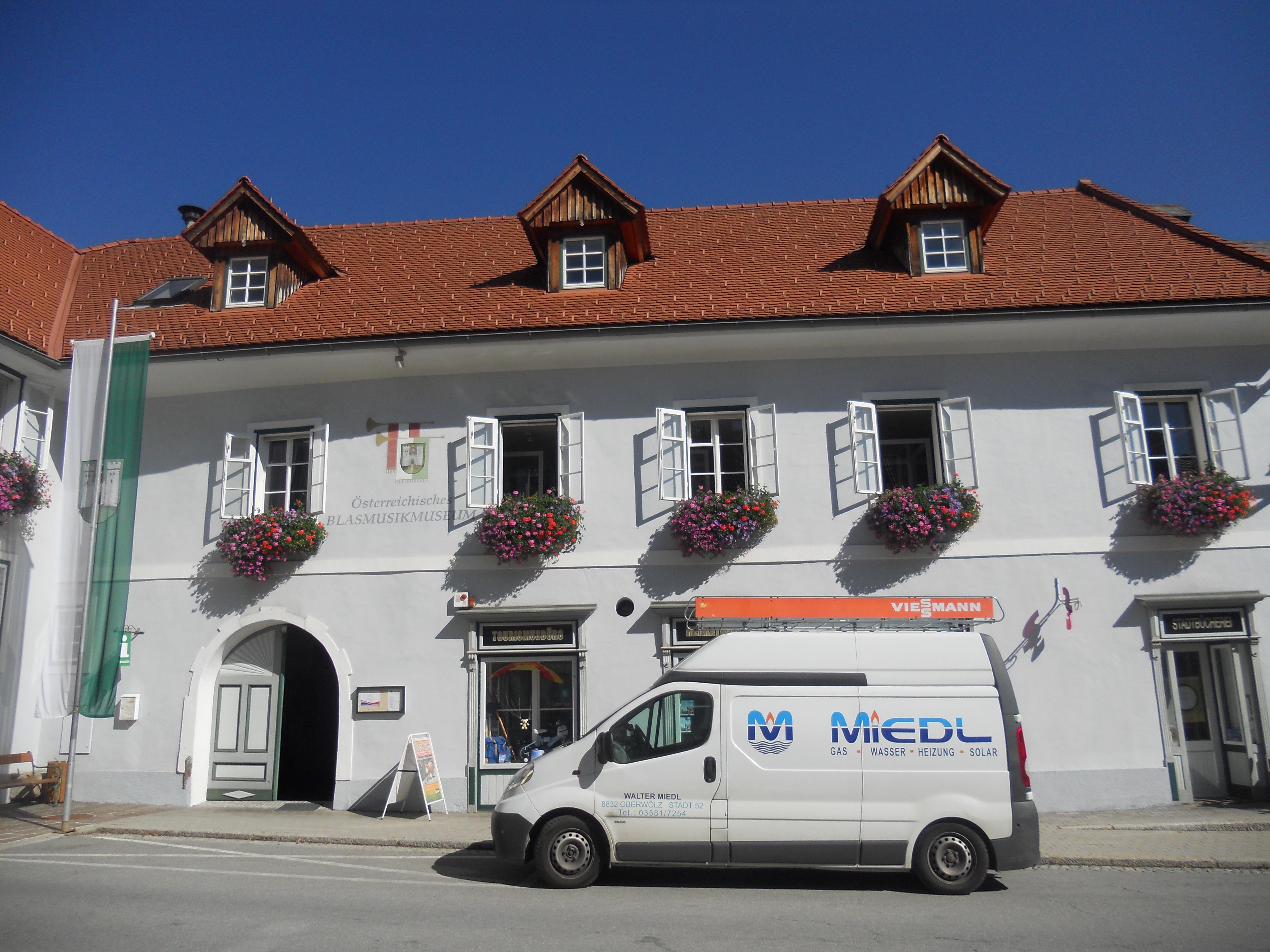 Blasmusik- und Heimatmuseum sowie Stadtmauer