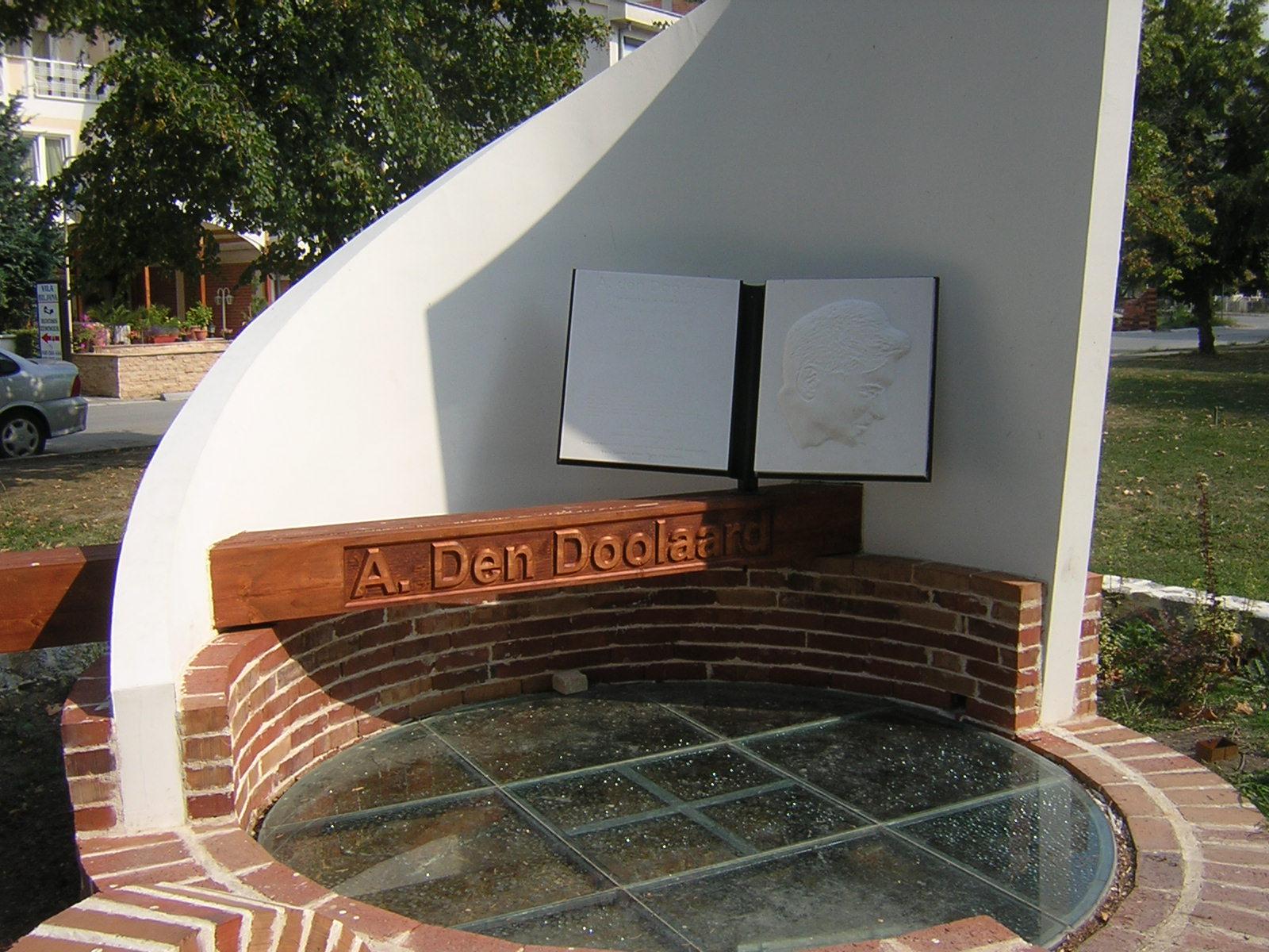 A. den Doolaard memorial