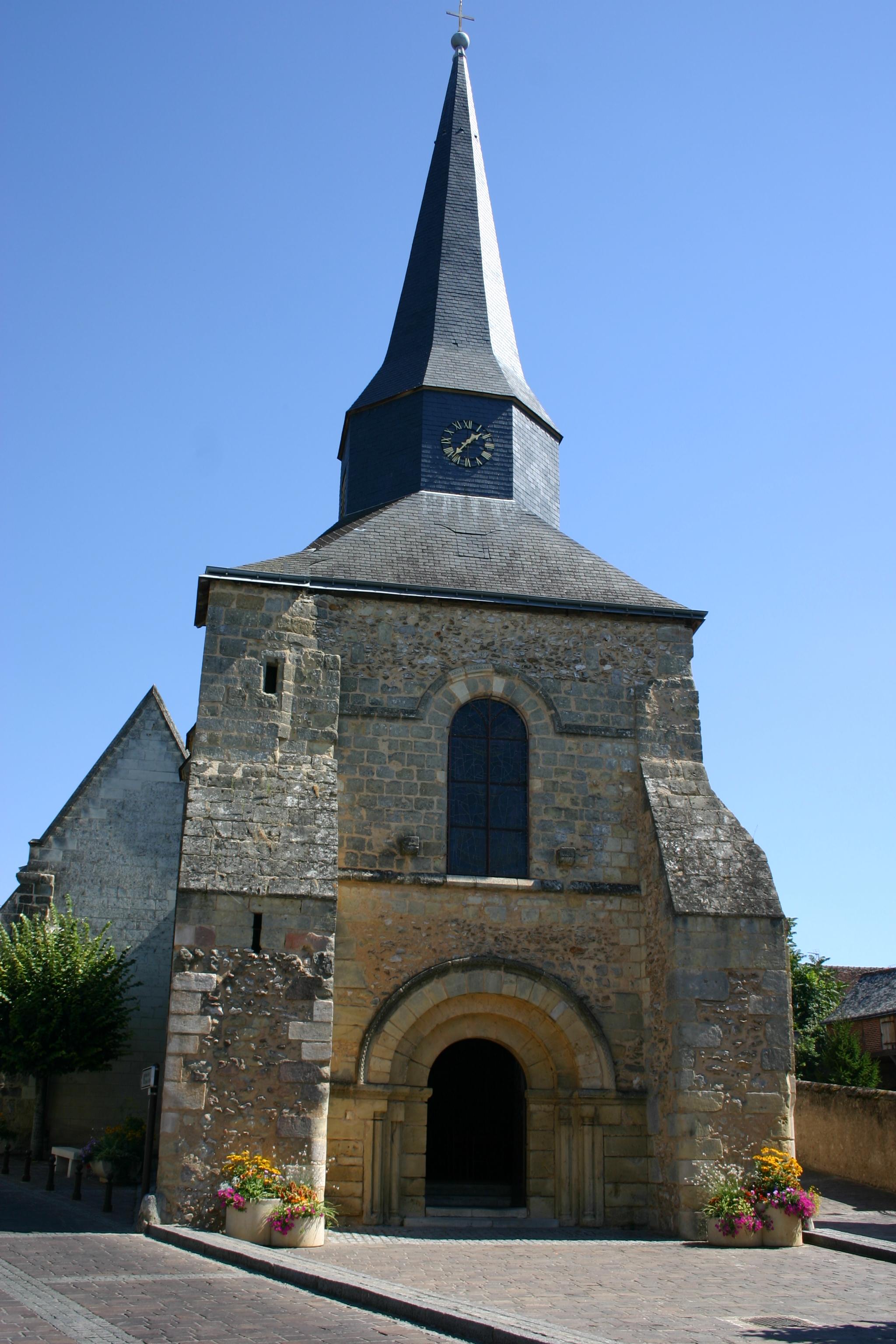 Eglise Saint-Venant de Ballan-Mire