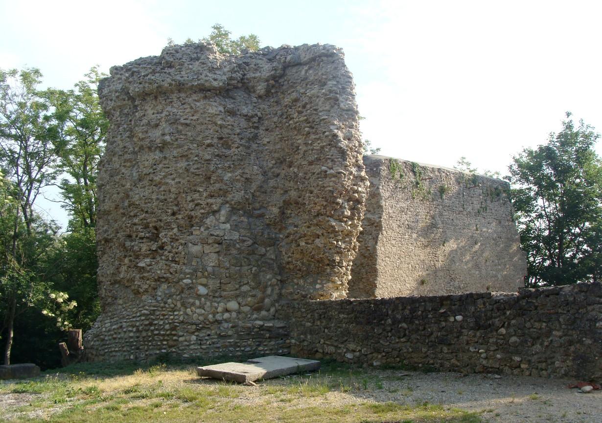 Château de Montluel