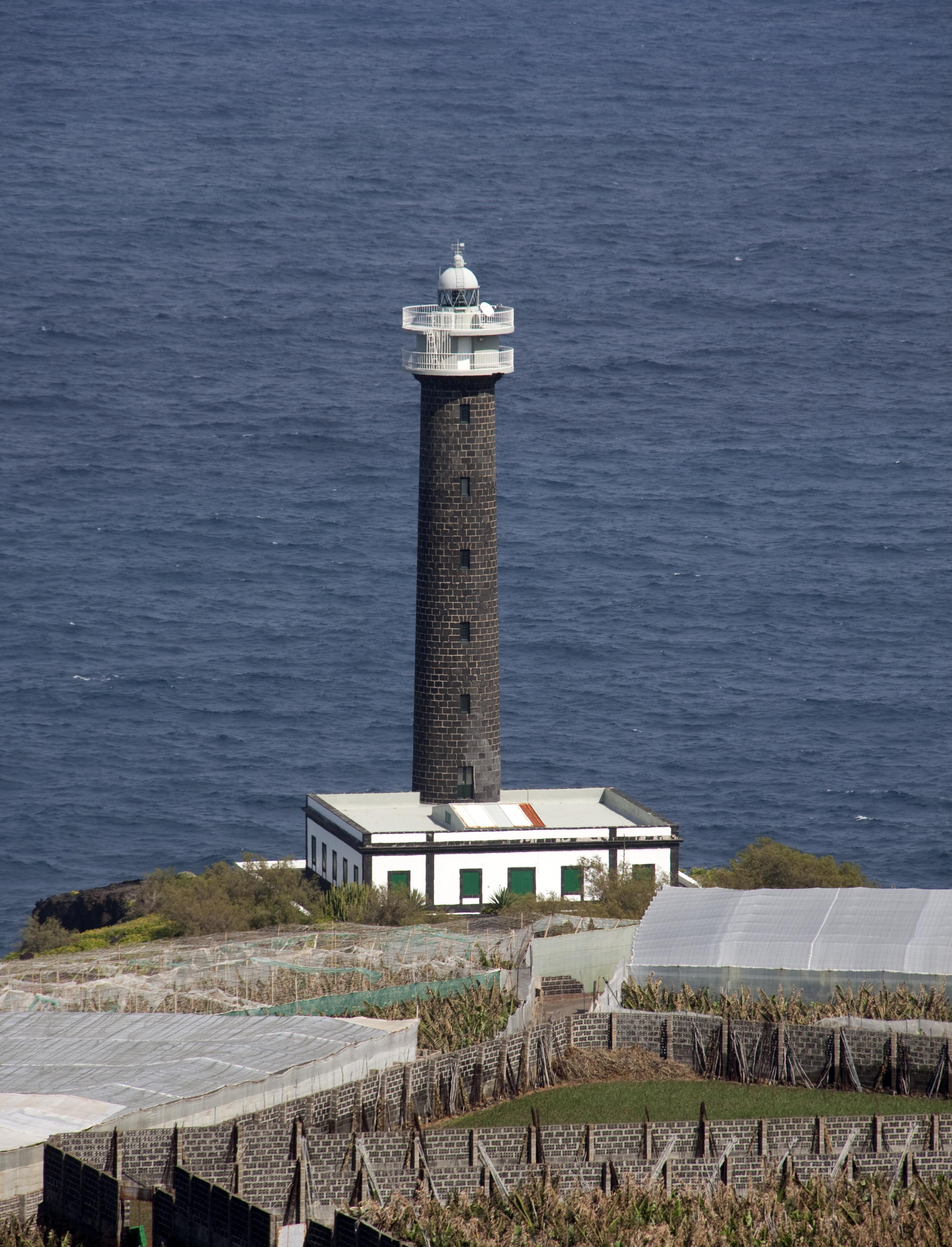 Faro de Punta Cumplida