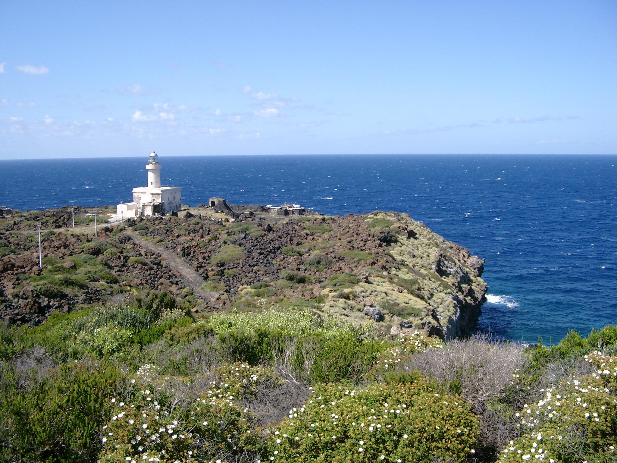 Punta Spadillo lighthouse