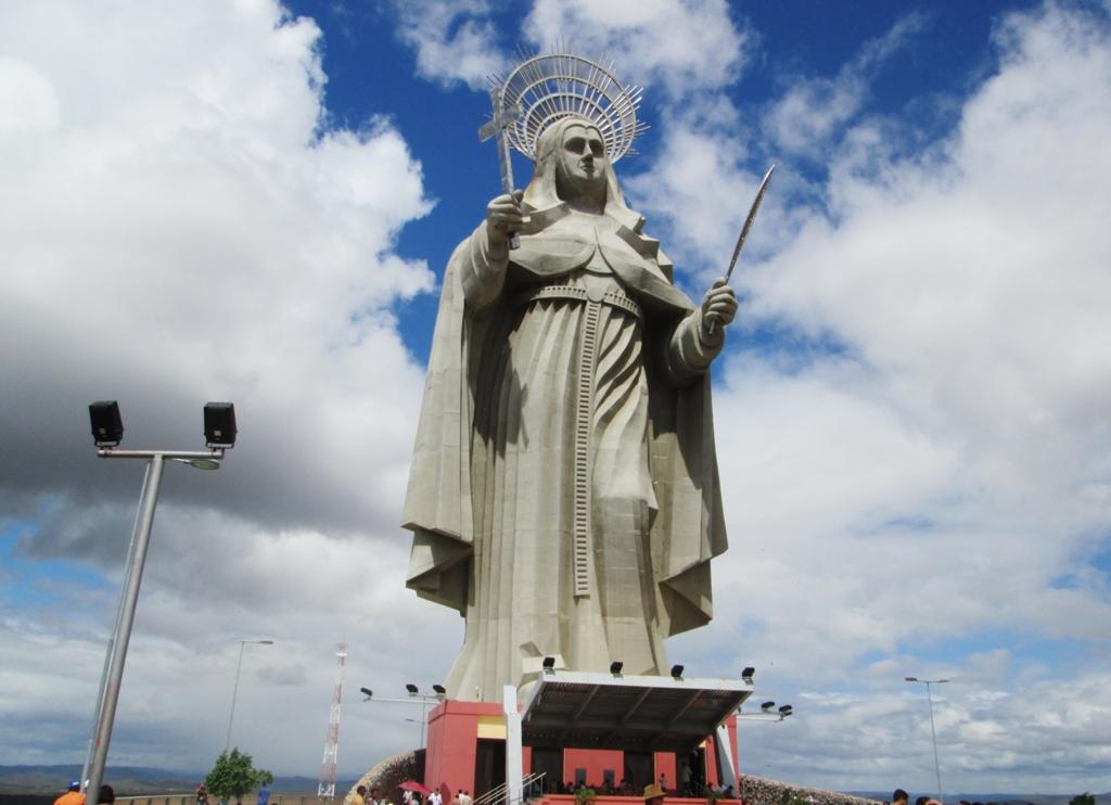 Estátua de Santa Rita de Cássia