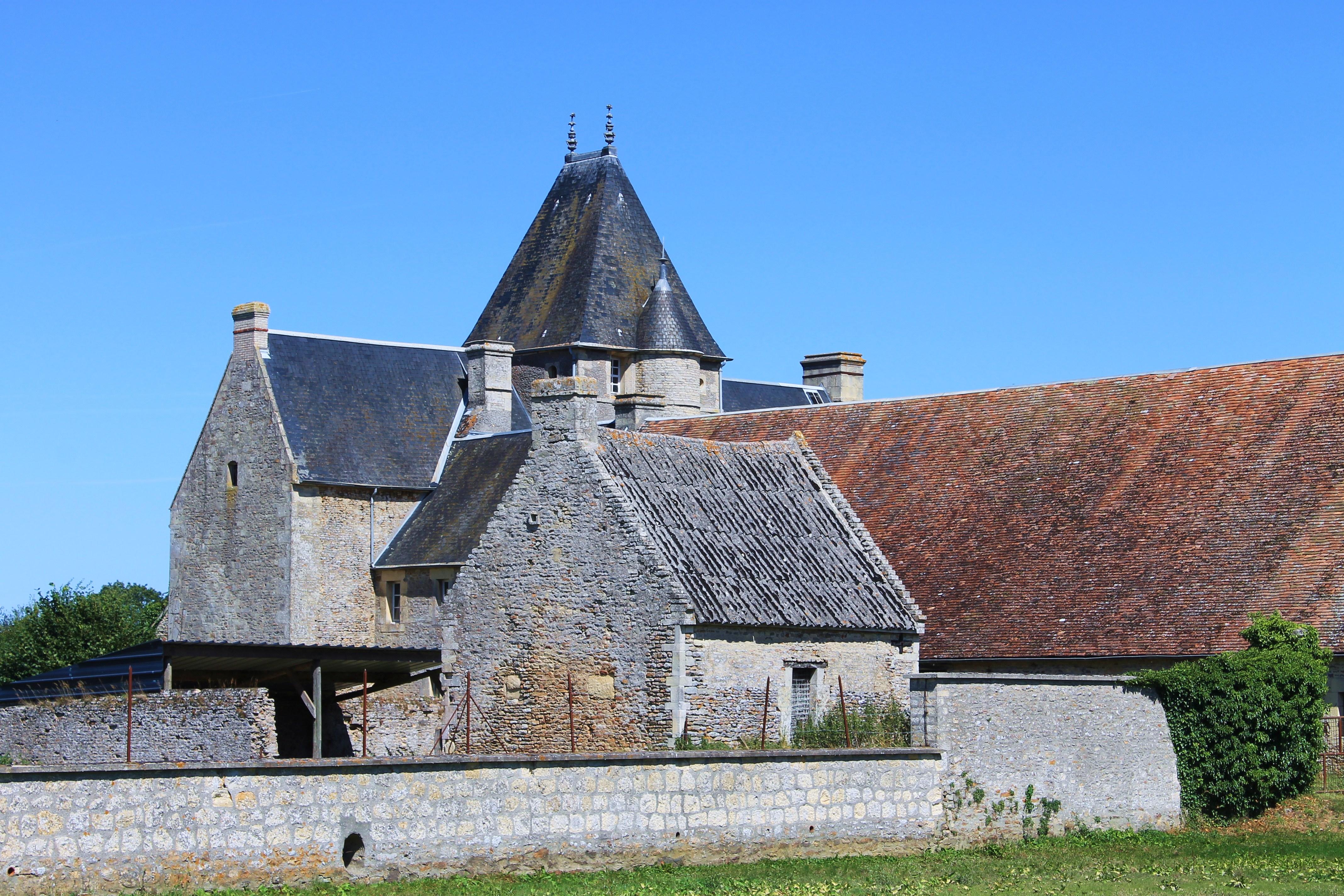 Chateau de Cramesnil