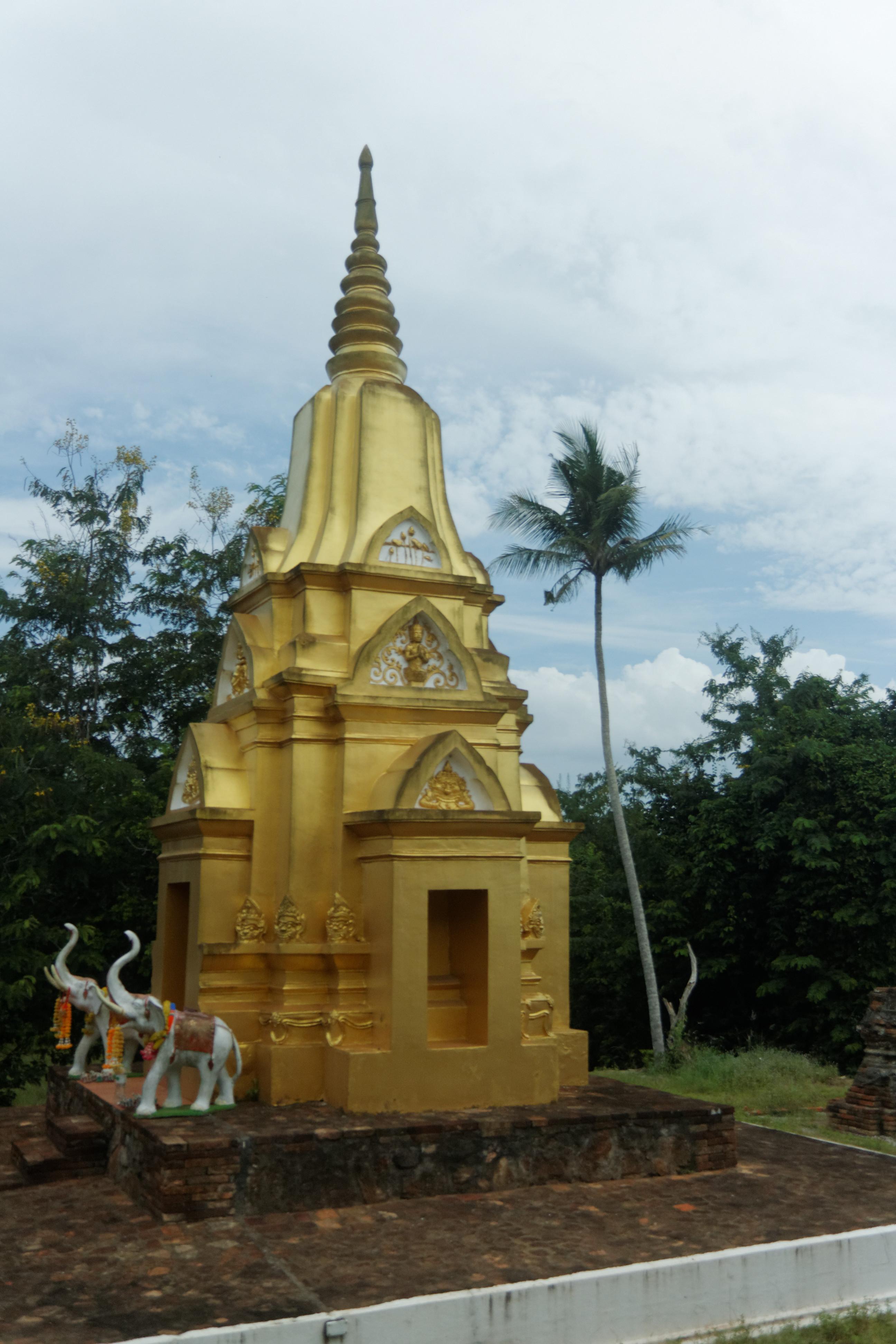 Wat Khao Phra Anon