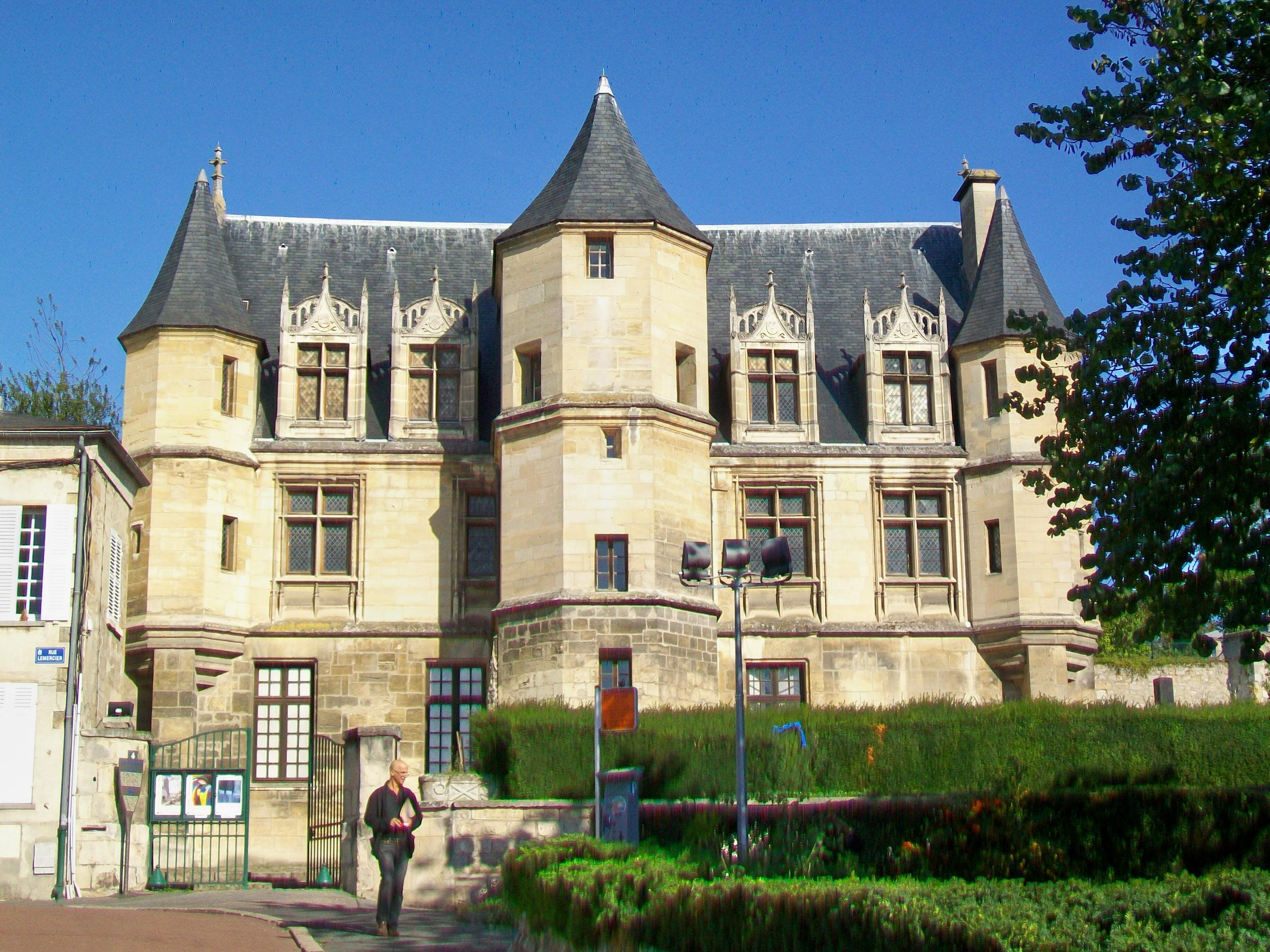 Musee Tavet Delacour