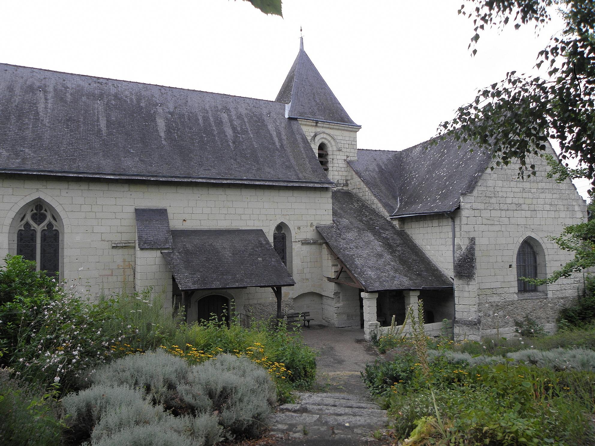 église Saint-Pierre de Dampierre-sur-Loire