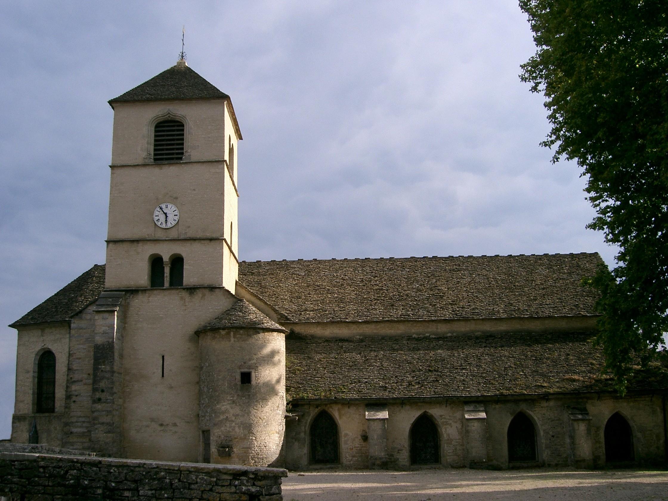 église Saint-Pierre de Château-Chalon