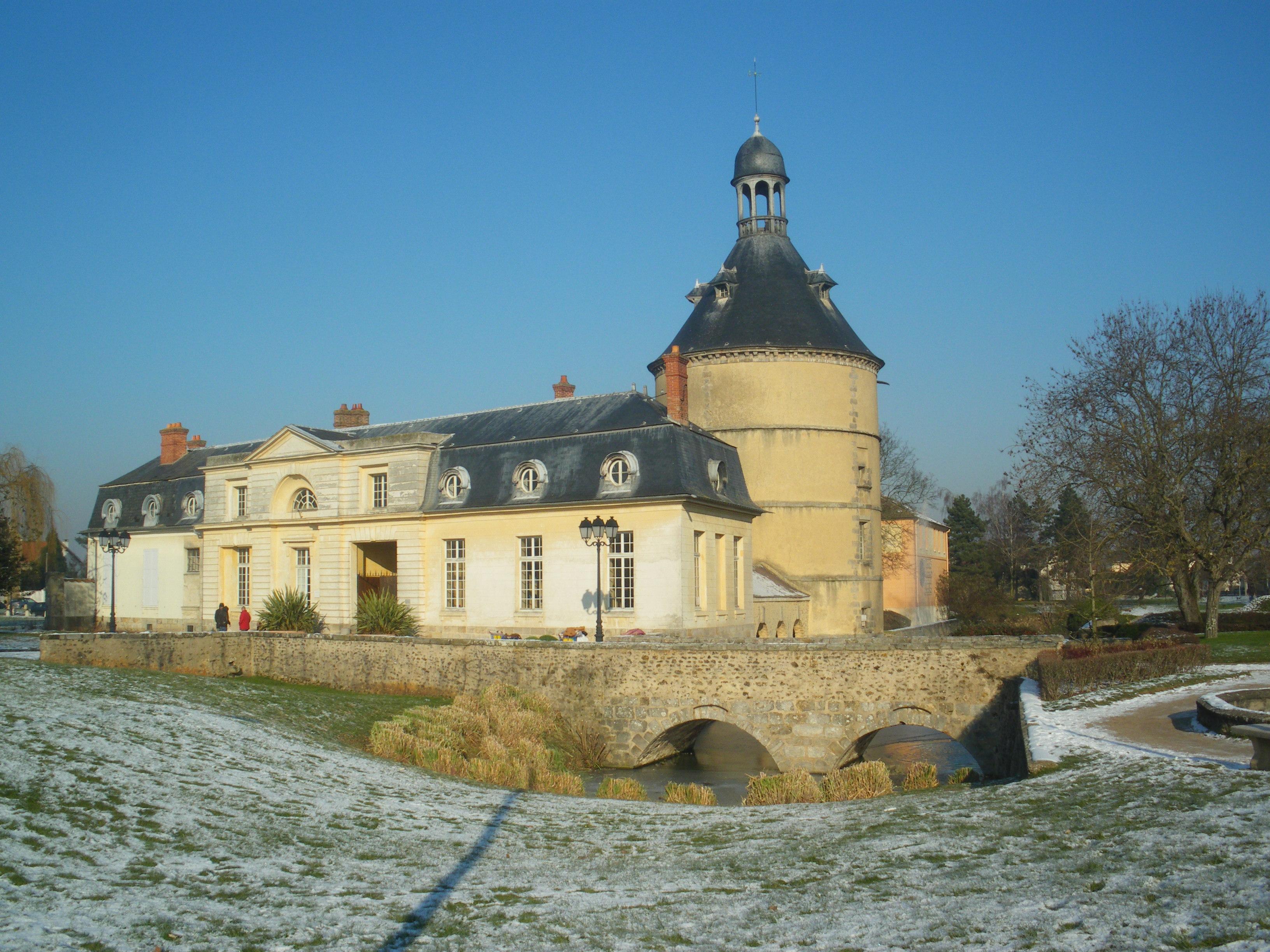 château de Sainte-Geneviève-des-Bois