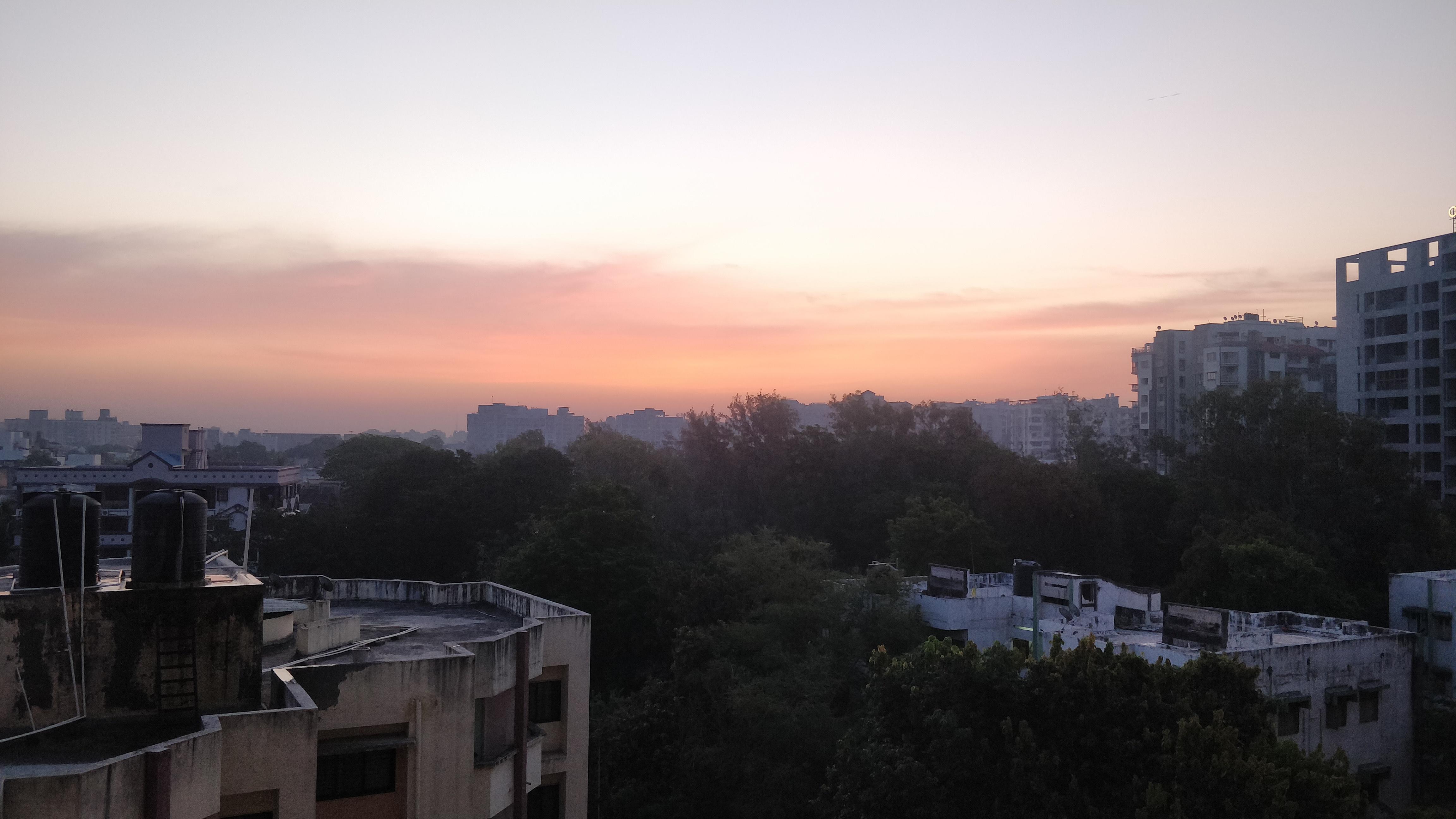 Sardar Vallabhbhai National Institute of Technology