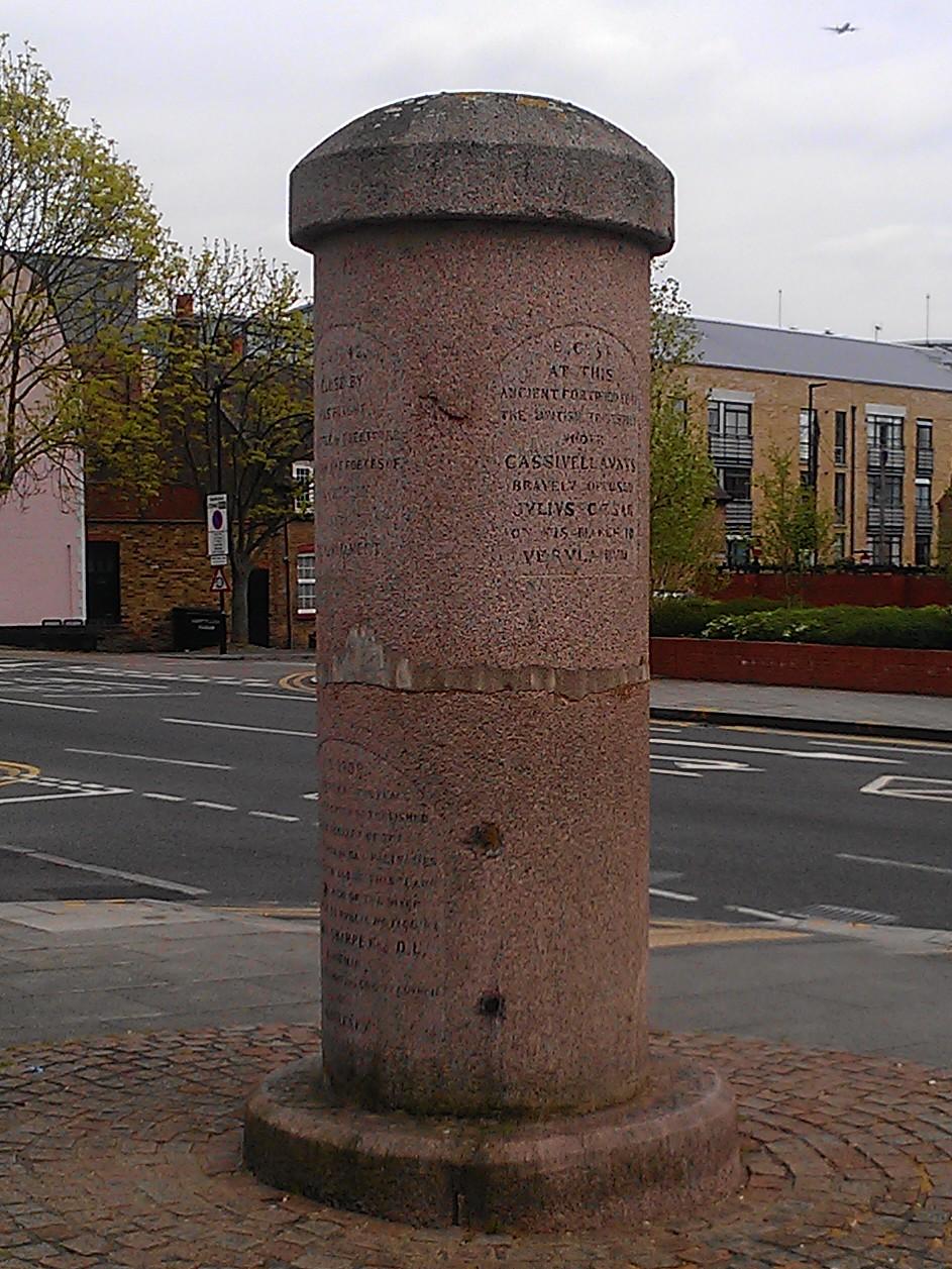 Brentford Monument
