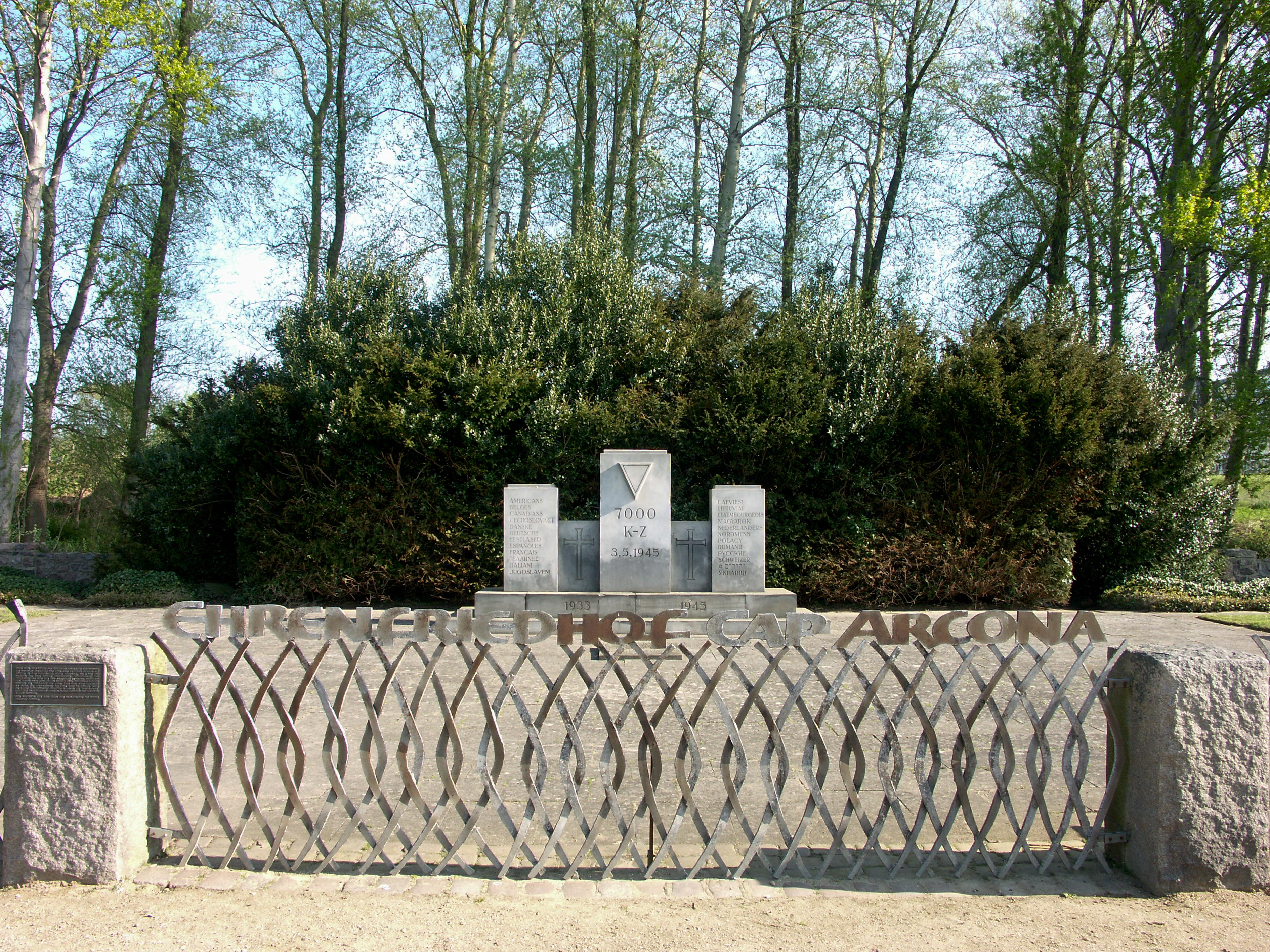 Ehrenfriedhof Cap Arcona