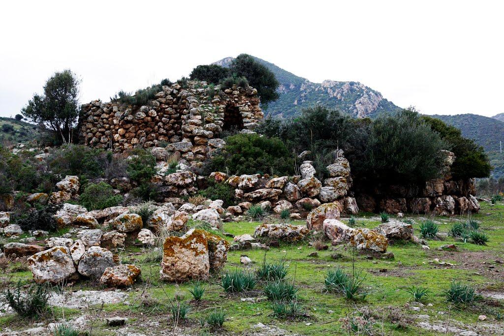Nuraghe Sa Domu 'e s'Orcu