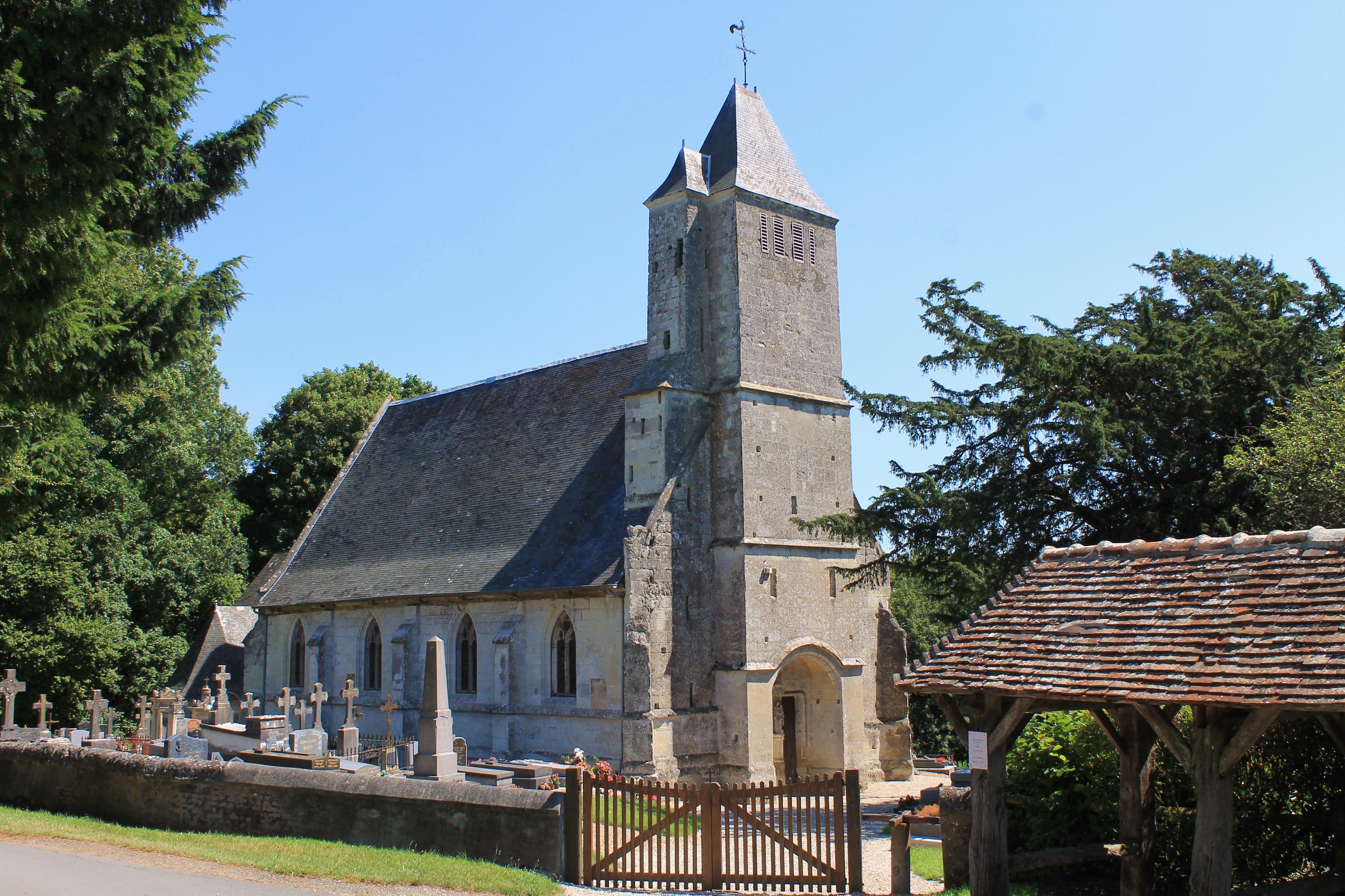 église Saint-Pierre de Saint-Pierre-Azif