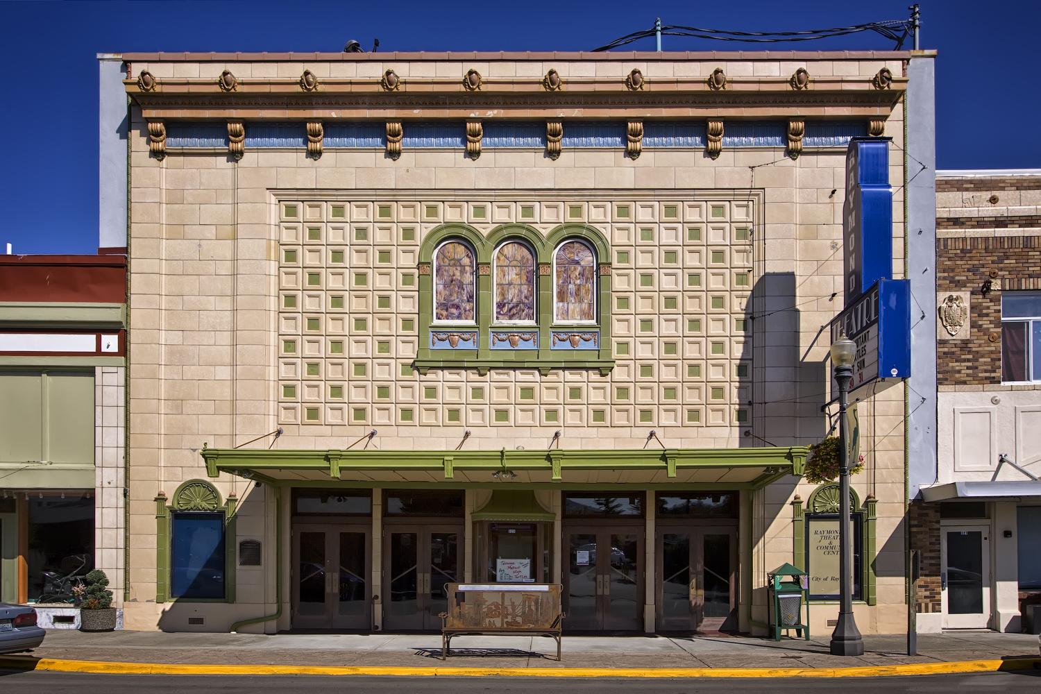 Raymond Theatre