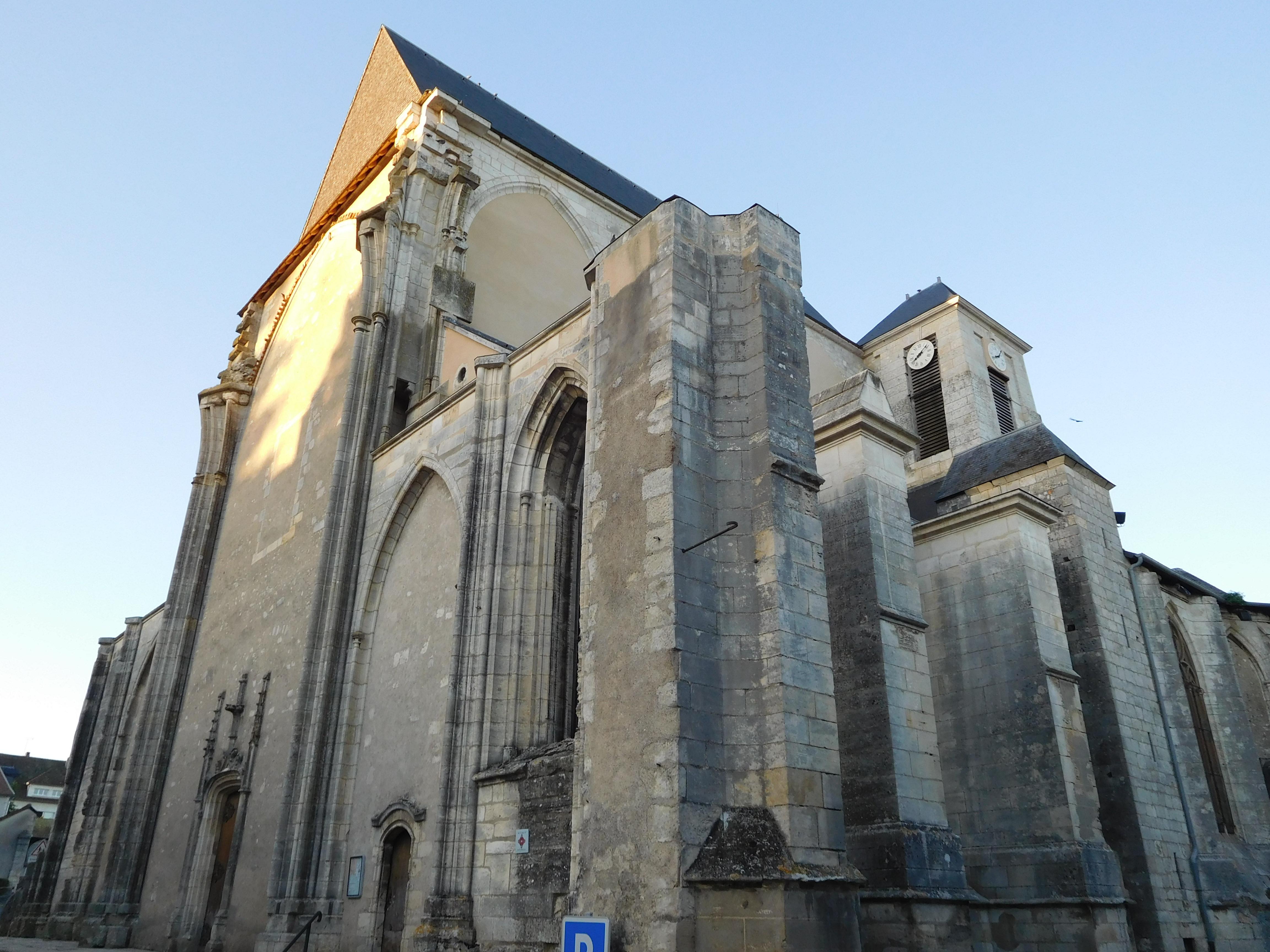 Eglise Saint-Pierre