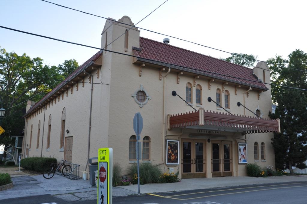 Lakeside Theater