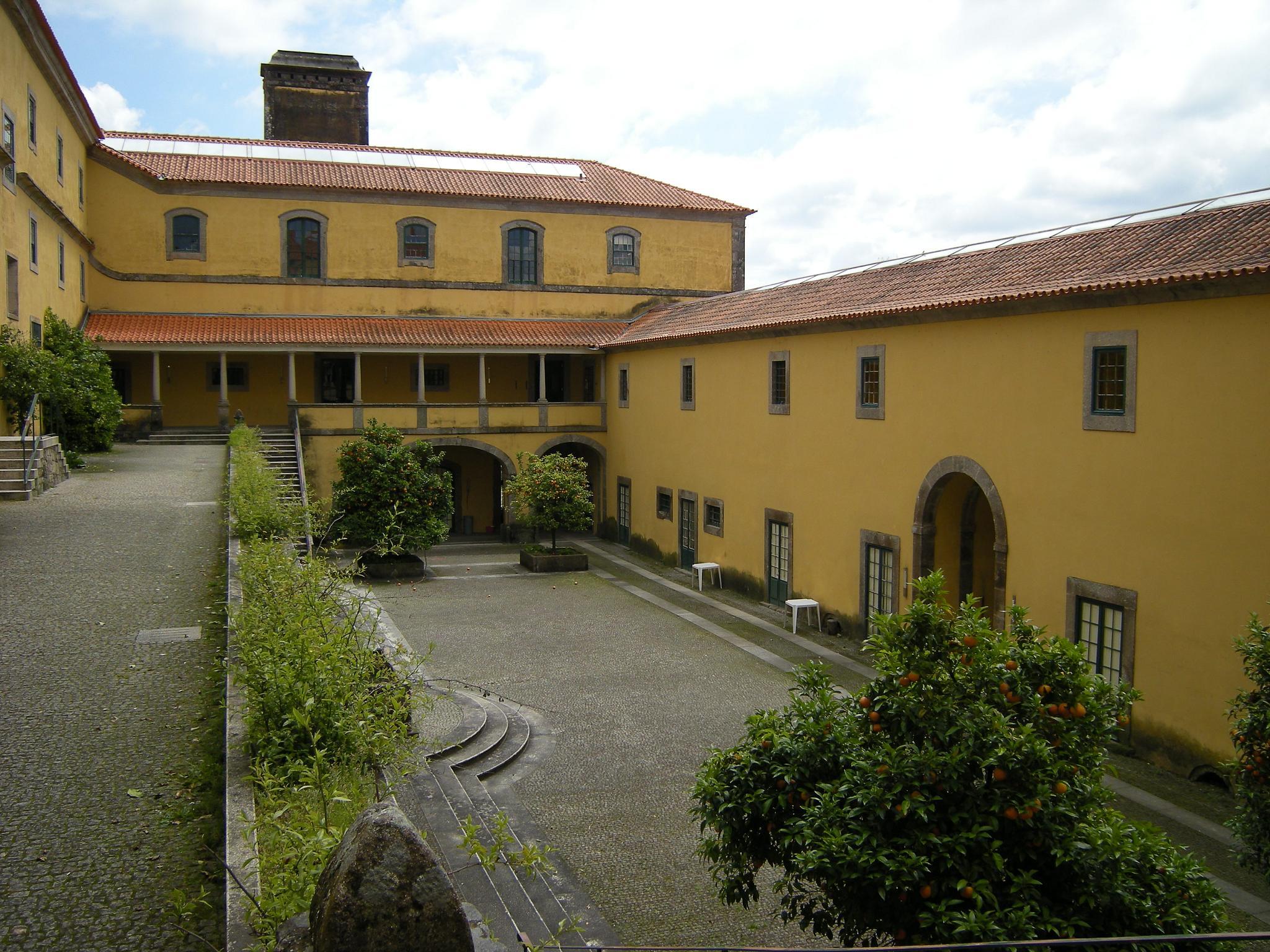 Mosteiro de Refoios do Lima