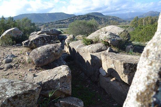 Nuraghe di S'Ortali 'e su Monte