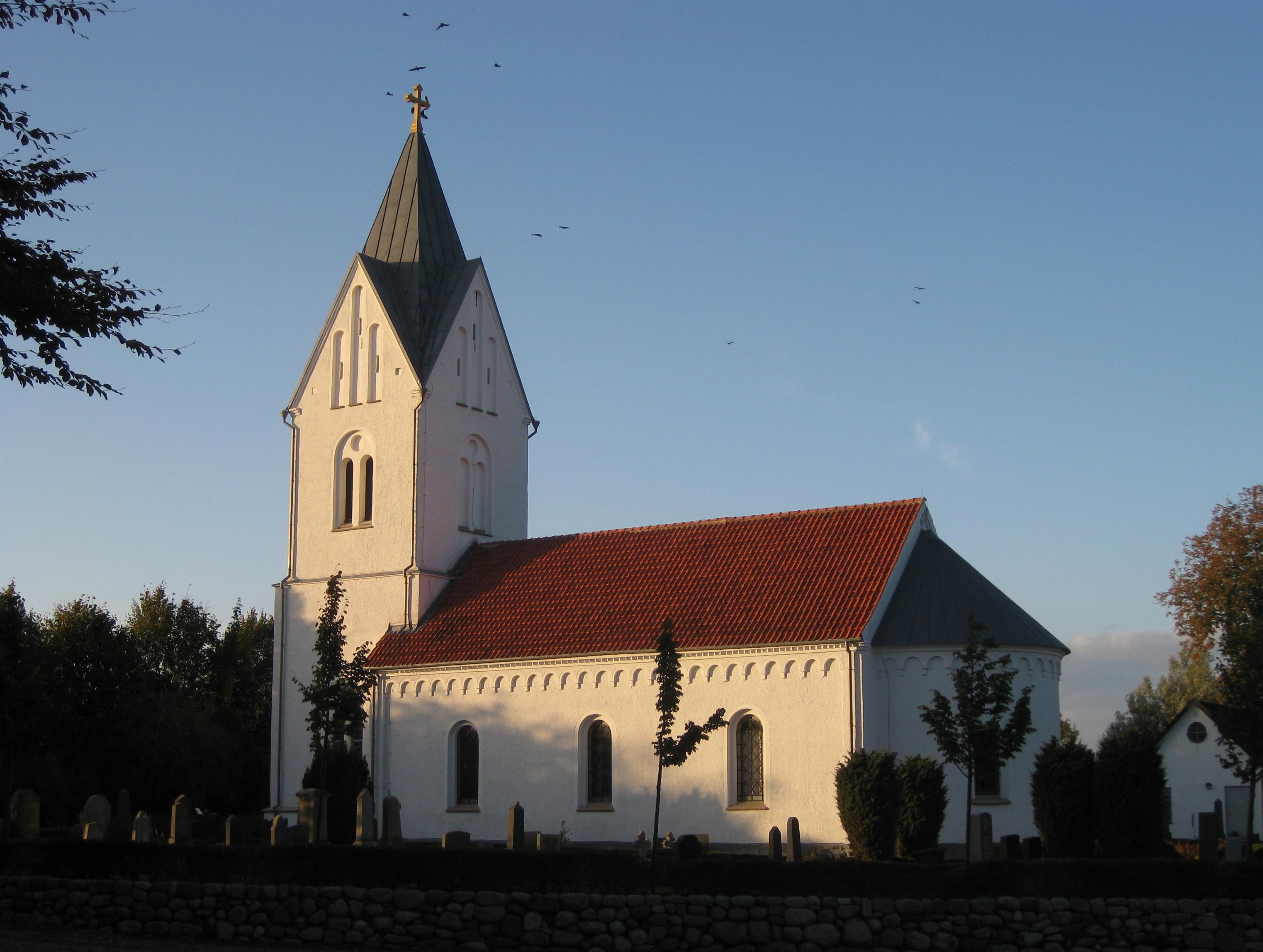 Äspö kyrka