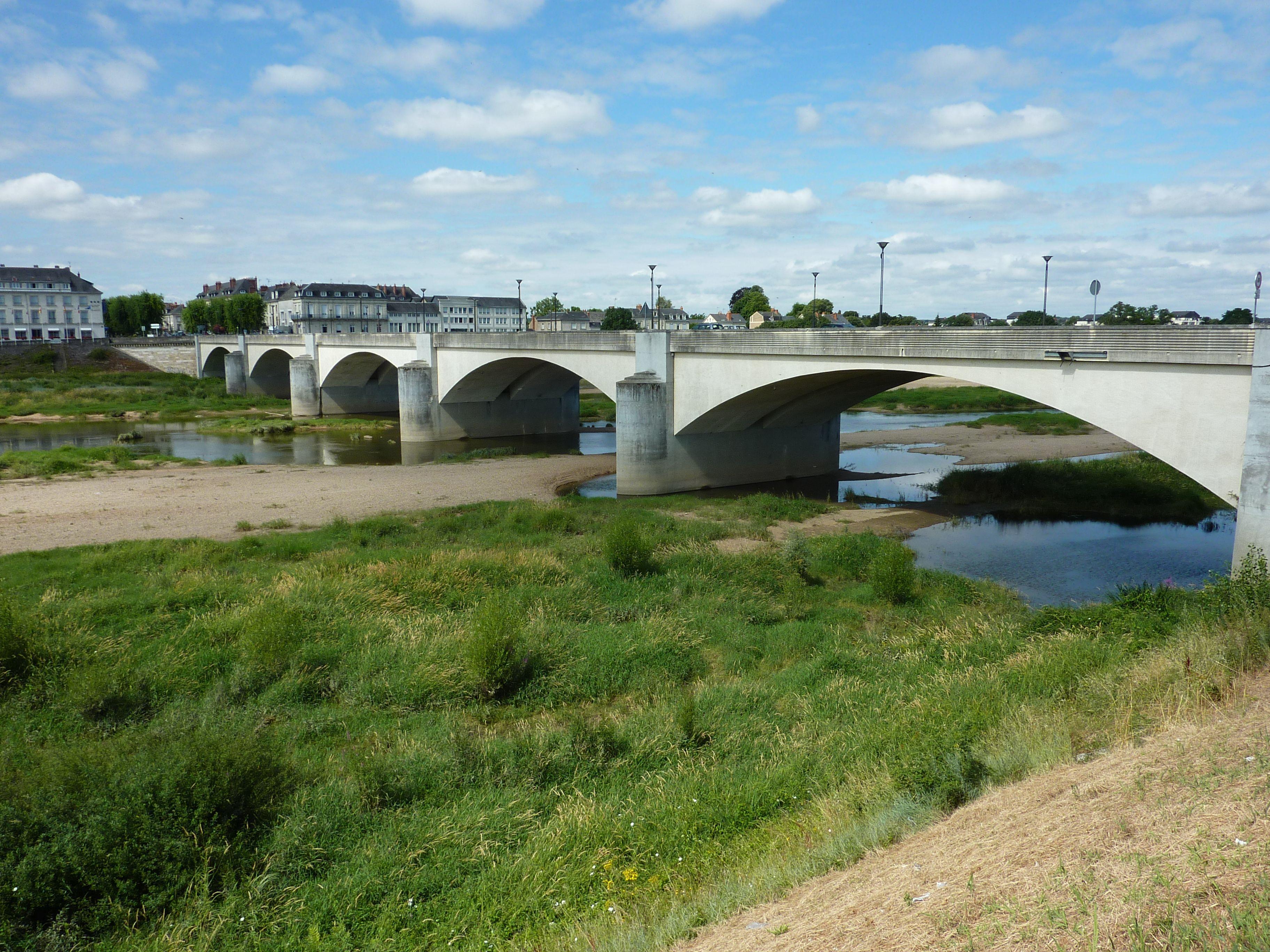 Pont des Cadets de Saumur