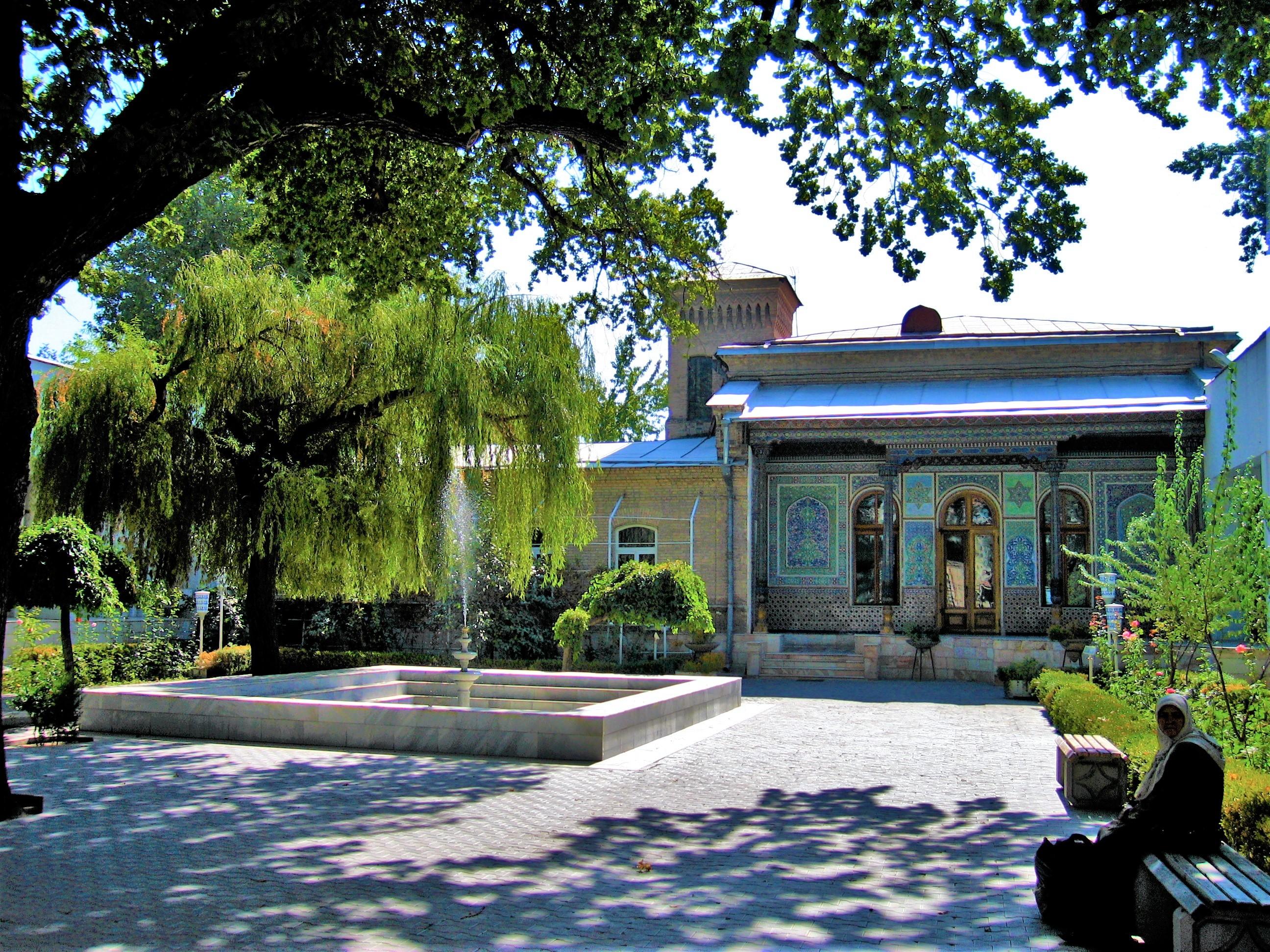 Uzbekistan State Museum of Applied Art